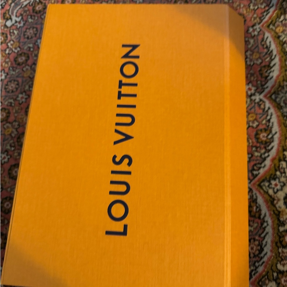 Louis Vuitton Vibrant Orange Scarf Gift Box